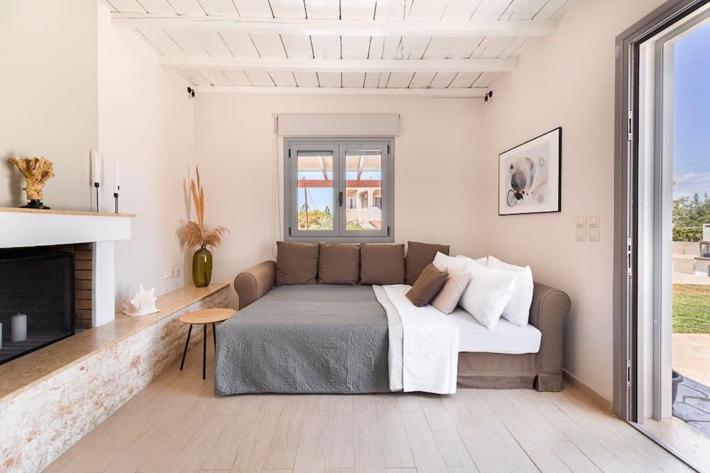 Van Louis Place Vathí Eksteriør billede